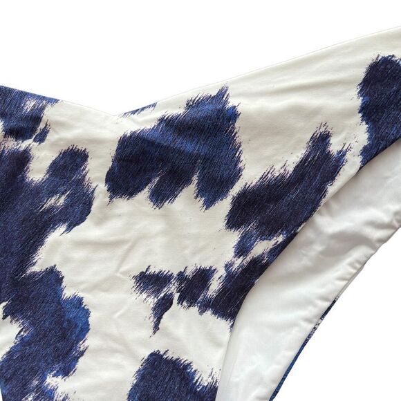 We wore what Delilah reversible swim bikini bottom xl navy blue cowhide print - Picture 3 of 4